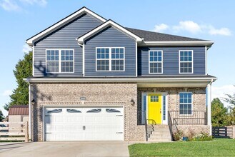 Building Photo - Stunning home ready to make yours !