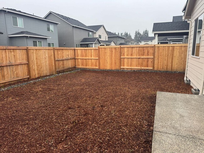 Building Photo - Spacious 3 Bedroom – Move-In Ready Brand n...