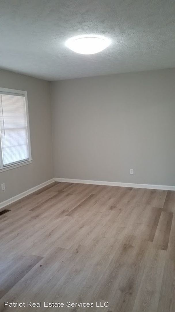 Building Photo - 6422 Waldos Beach Rd