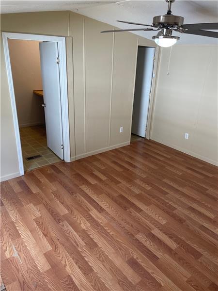 Building Photo - 128 Oxford Ln