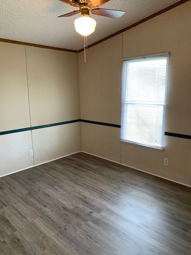 Building Photo - 3BD/2B Mobile Home in Clyatville, GA