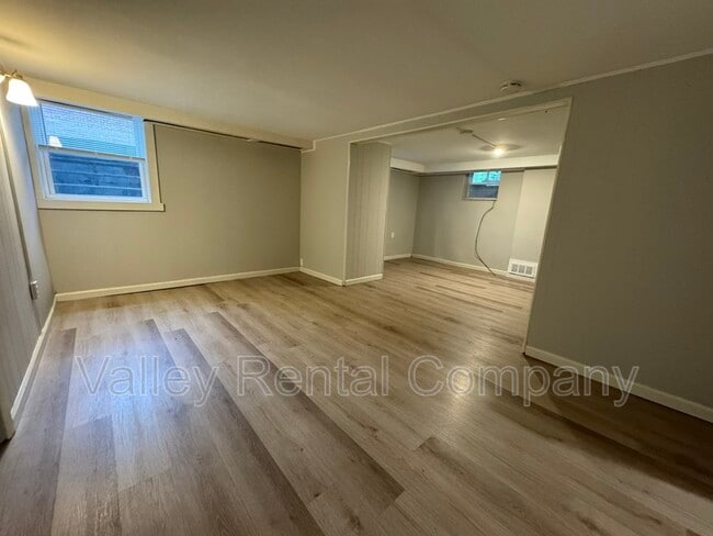 Building Photo - 70 Lyman St