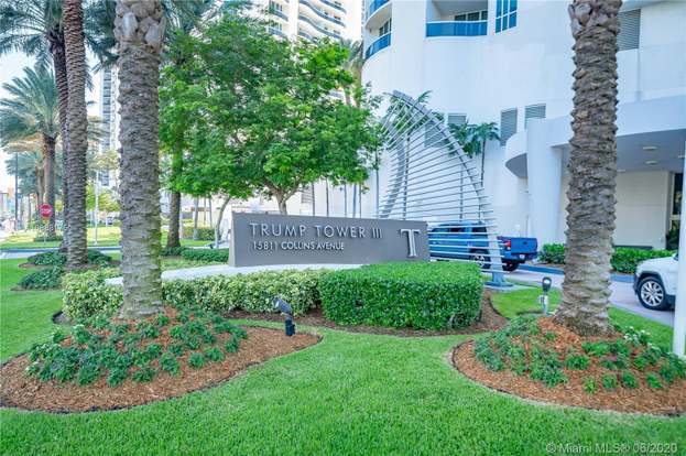 Building Photo - 15811 Collins Ave