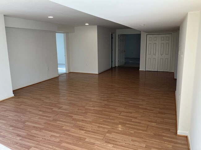 Building Photo - 2 Bedroom/1 Bathroom Basement Unit for Rent on the North Side of Culpeper