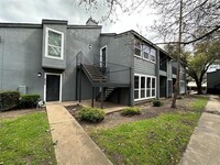 Building Photo - 9696 Walnut St