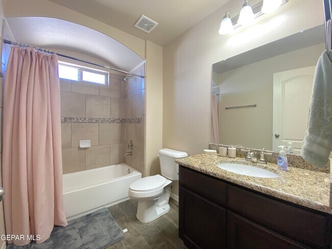 Building Photo - 7421 Eagle Vista Dr