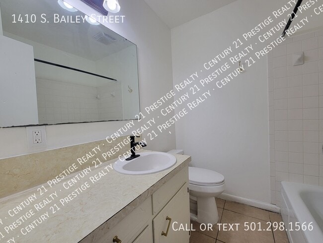 Building Photo - 1410 S Bailey St