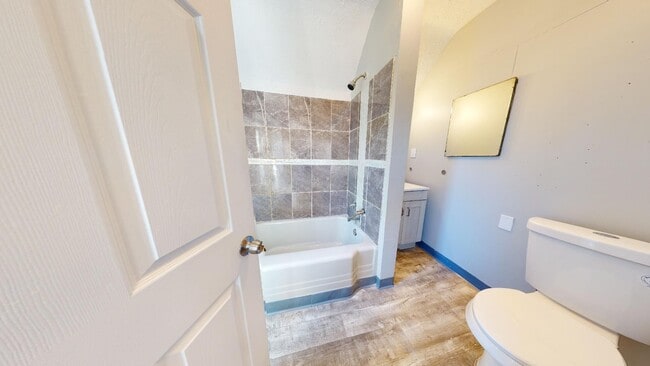 Building Photo - Cudell Neighborhood - 3 Bedroom Single Fam...