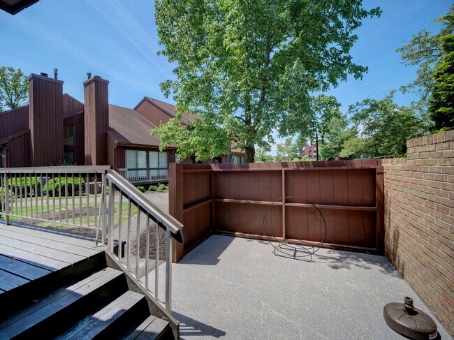 Building Photo - 51 Taurus Dr