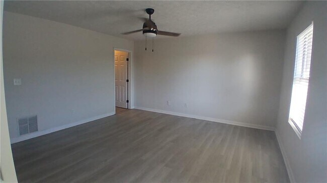 Building Photo - 5677 Wind Gate Ln