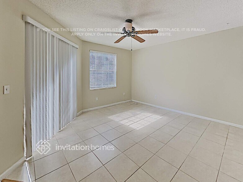 Building Photo - 20971 Vía Oleander