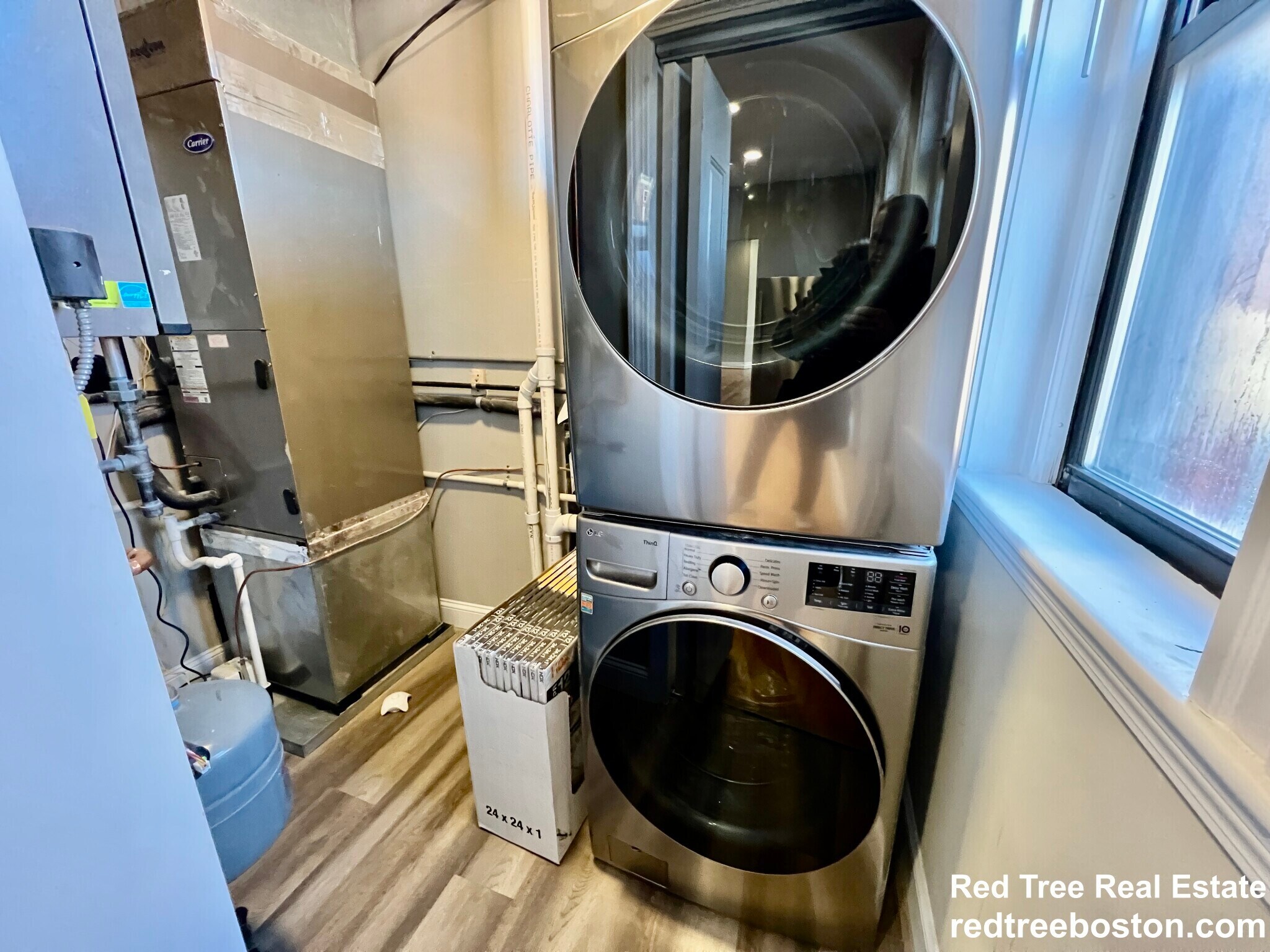 Building Photo - 1914 Beacon St