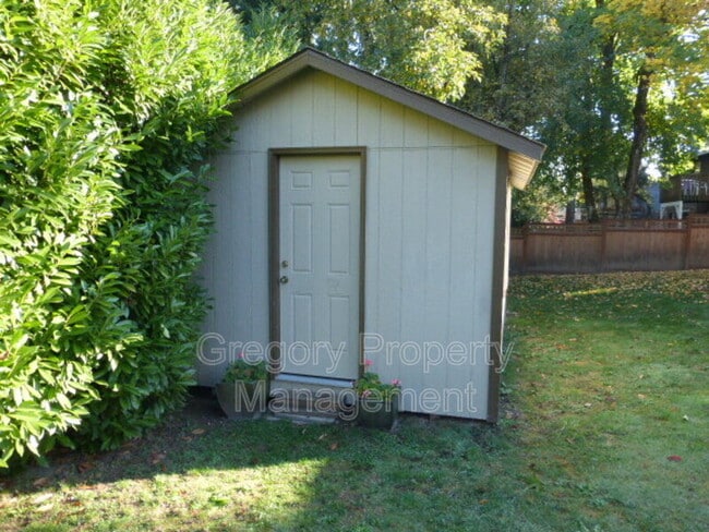 Building Photo - 623 220th St SW