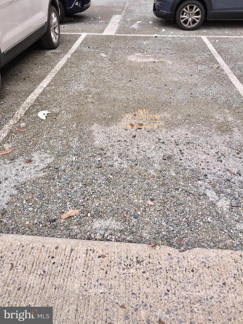 Parking Space - 1412 Chapin St NW