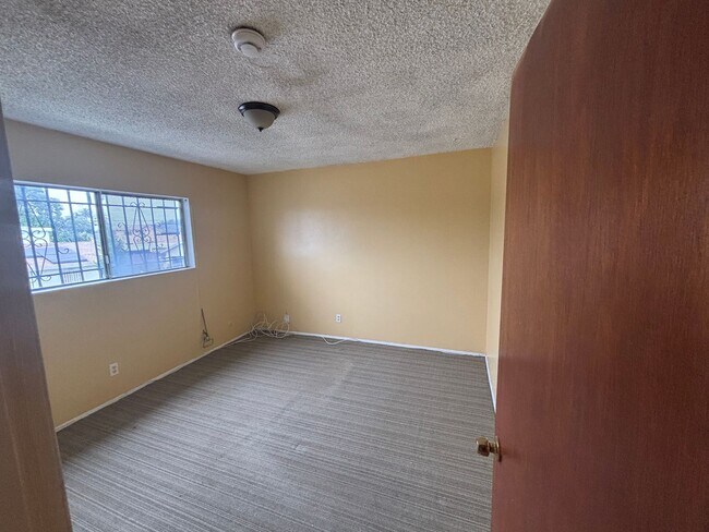 Building Photo - 8866 Wall St