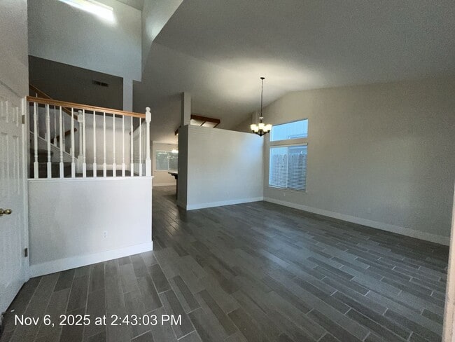 Building Photo - Beautiful Updated Home