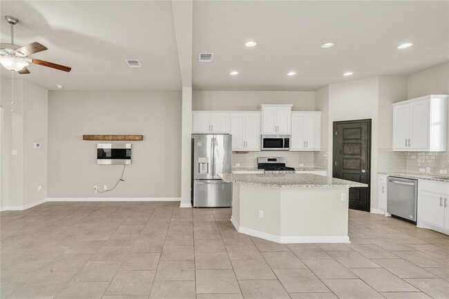 Building Photo - 18103 Pomelo Ln