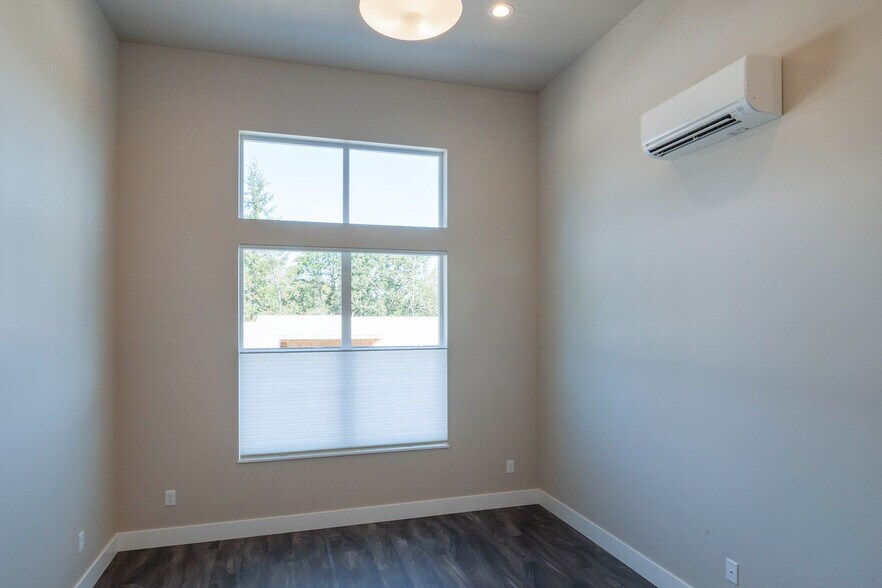 Building Photo - 3910 Gansen Way