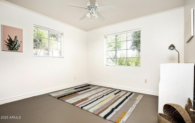 Building Photo - 3914 E Cheery Lynn Rd