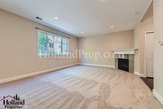Building Photo - **COMING SOON** Spacious 4-Bedroom Home wi...
