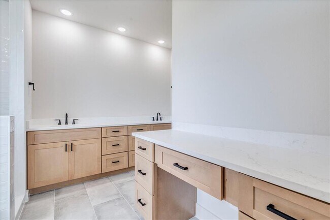 Building Photo - 159 Mauna Kea Ln