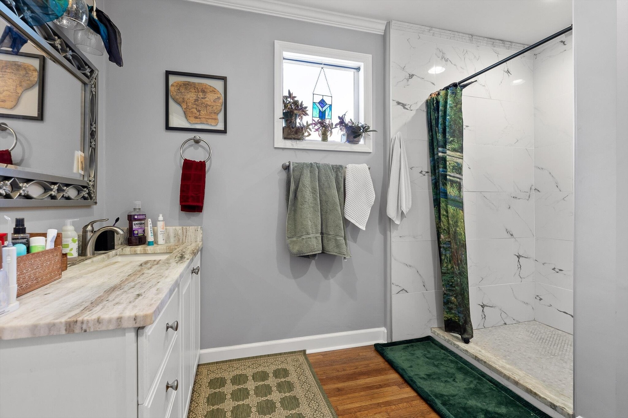 Building Photo - 844 Linden Hall Rd