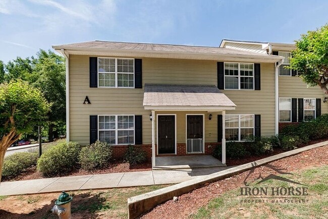 Building Photo - 105 Westchester Dr