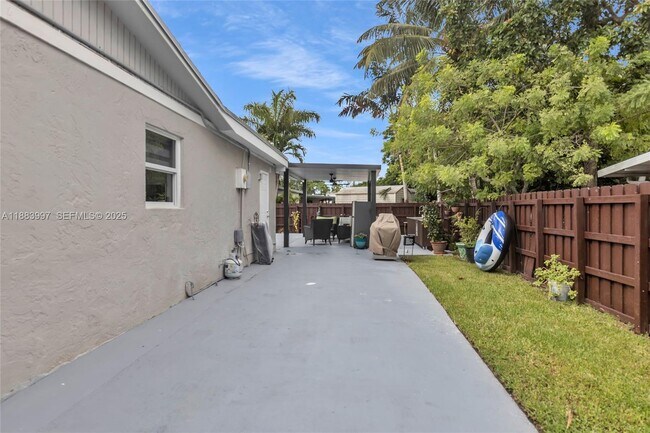 Building Photo - 29928 SW 159th Dr