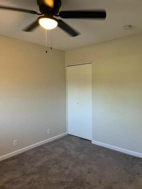 Building Photo - 286 W Palomino Dr