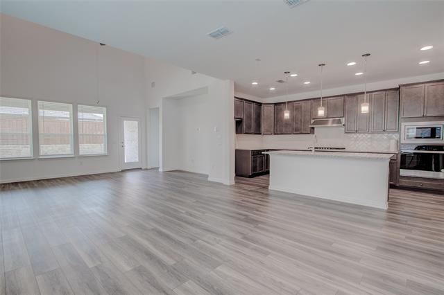 Building Photo - 1535 Echo Blf Dr