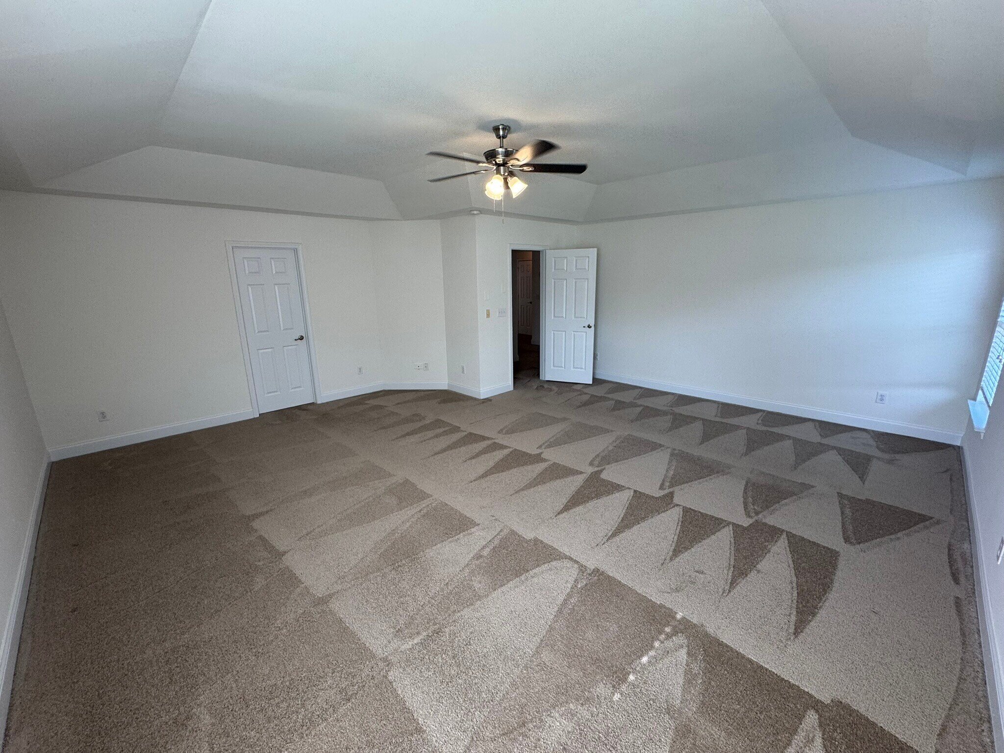 Building Photo - 6622 Latherton Ln