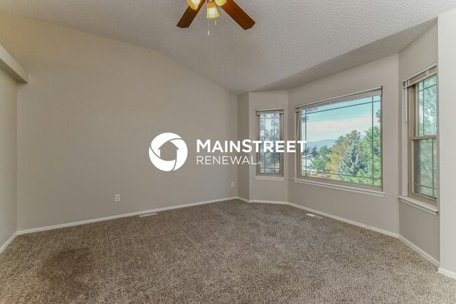 Building Photo - 4 Bedroom Pet-Friendly Home in COLORADO SP...