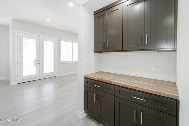 Building Photo - 6489 Calle Placido Dr