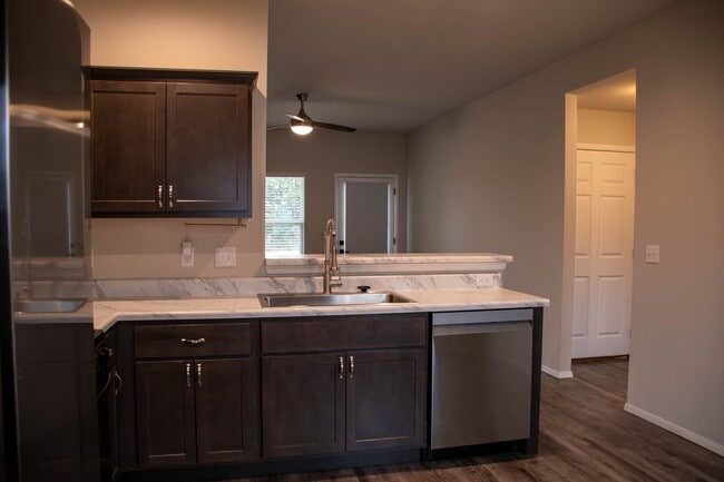 Building Photo - Charming 3-Bedroom, 2-Bath Home in Haskell!