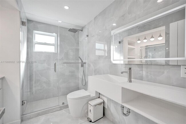 Building Photo - 1075 92nd St