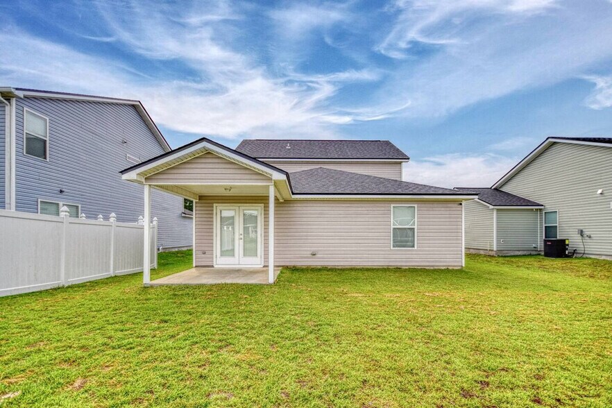 Building Photo - 4574 Rivers Landing Dr