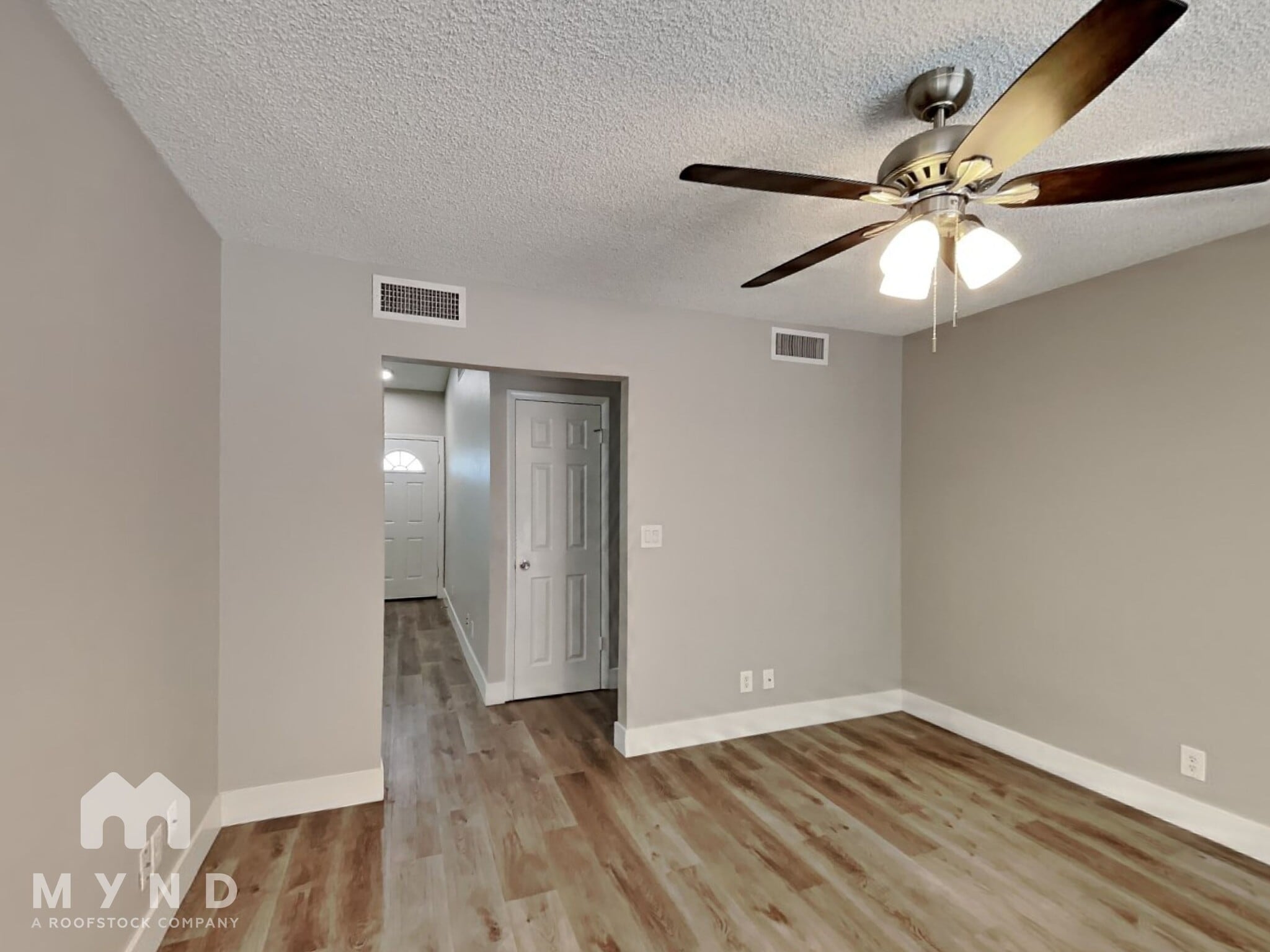 Building Photo - 4423 Honeycomb Dr