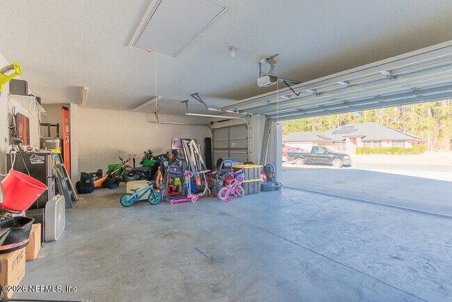 Building Photo - 12619 Weeping Branch Cir