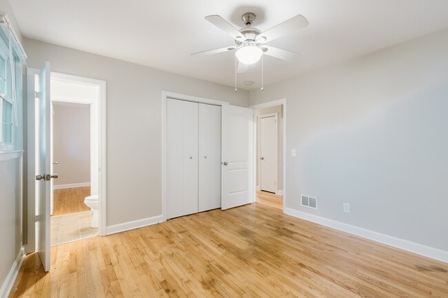 Bedroom 2 - 5 W Gantt Cir