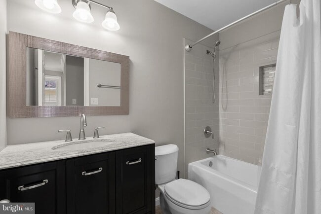 Building Photo - 20303 Marketree Pl
