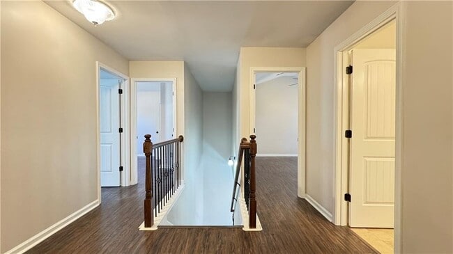 Building Photo - 4408 Black Hills Dr NW