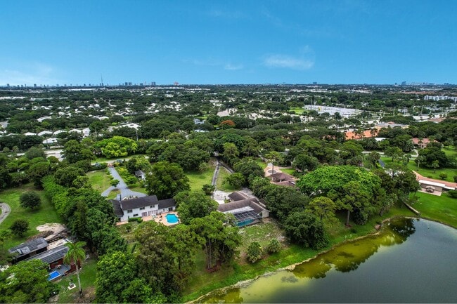 Building Photo - 4529 Square Lake Dr