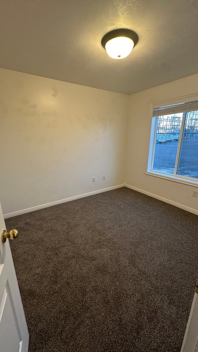 Building Photo - 167 Stockham Boulevard