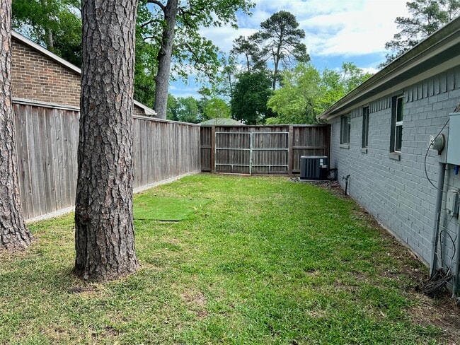 Building Photo - 17511 Glenhew Rd