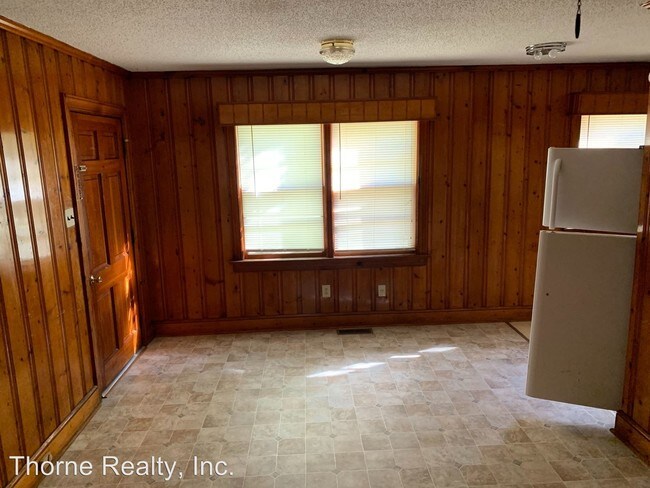 Building Photo - 3 br, 2 bath House - 1255 Planters Street