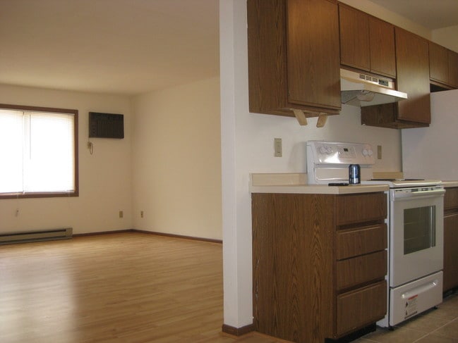 2nd Floor - Rock Apartments