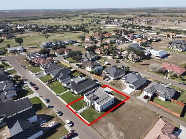 Building Photo - 31 Tierra Escondido