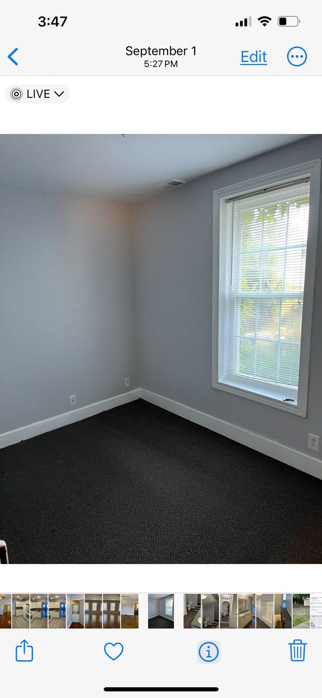 Building Photo - 220 N Bench St