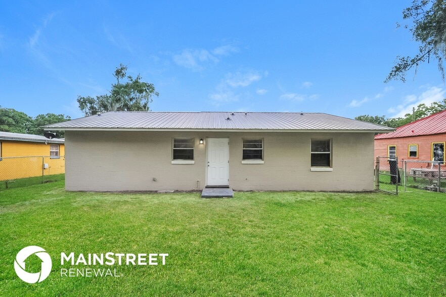 Building Photo - 712 W Madison St