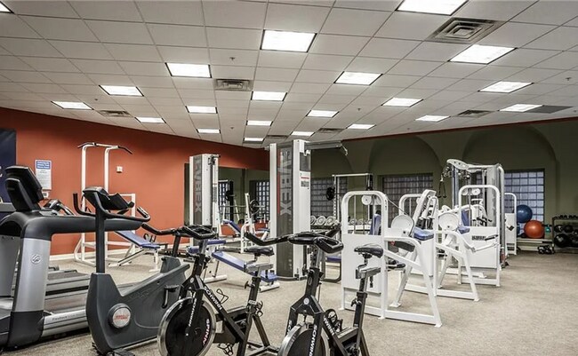 Building Photo - Indianapolis Athletic Club Condo
